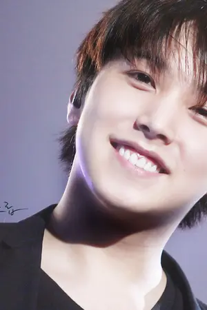 ปกนิยาย Fic Yaoi ● With Someone... [Kyumin,HyukMin,HunMin,]