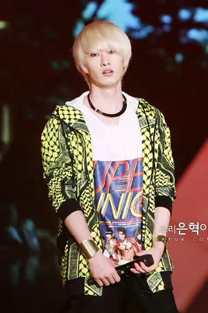 ปกนิยาย [SF] Love is all AROUND [Wonhyuk,,Haeeun,,Kyuhyuk]