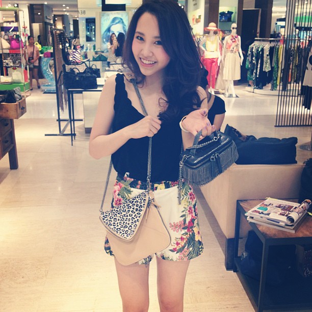 AB Queen ดูโอ้ที่ผู้คนไม่ยอมรับ | Dek-D.com