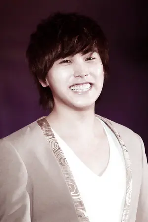 ปกนิยาย Don't Love  ( kyumin )