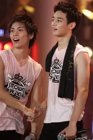 ปกนิยาย [FIC SHINee HoHyun]To Be Glisten {Minho+Jonghyun}Ft.Onew + Key