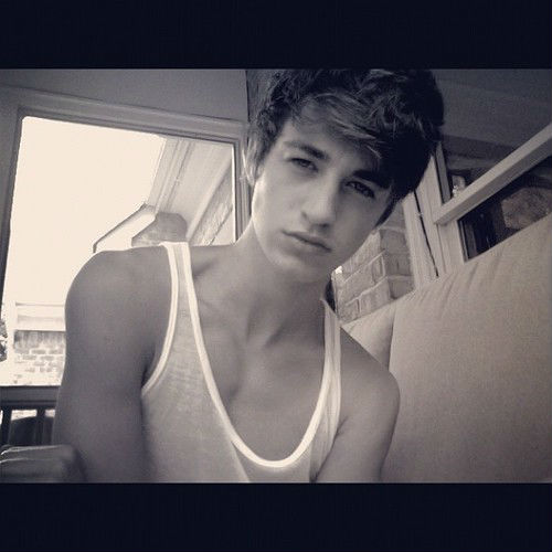 PICS Blake Gilbert หล่อเกินคนไปเเล้ววววว | Dek-D.com