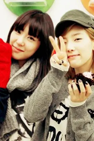 ปกนิยาย [Fic SNSD] - Lucky...โชคดีที่รักกัน - [Yuri]