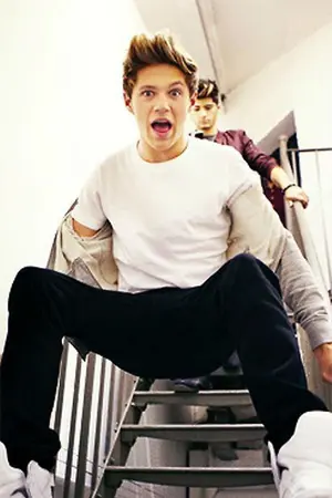 ปกนิยาย [Fic]One Direction จับให้ได้ถ้านายแน่จริง