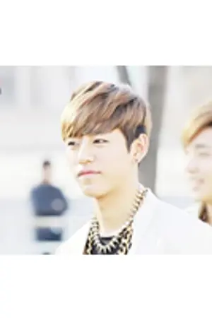 ปกนิยาย (`ИEW_)  ¿DAЯK STΘRE° )}