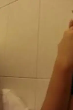 ปกนิยาย F*CK THE BITCH !!  ผมมีผัวเด็ก ?!? [YAOI]