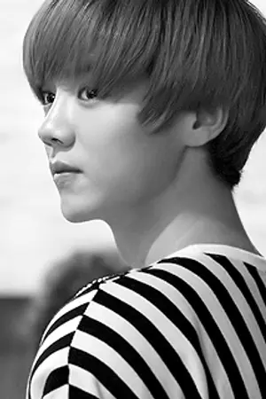 ปกนิยาย What is love... [Kris,Sehun,Luhan]