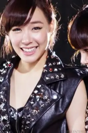 ปกนิยาย [SNSD] Rock'sหน้าใส กับ Girl'sหน้าสวย [Royal couple ft.Amtal]