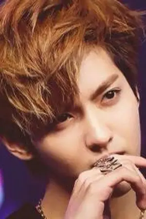 ปกนิยาย Love is a Reason หัวใจสั่งให้รัก [Kris&Yoona]