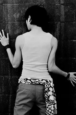 ปกนิยาย The moon of war สงครามรักอันตราย .