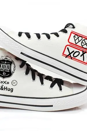 ปกนิยาย Preorder รองเท้า exo ลายน่ารักมาก !!