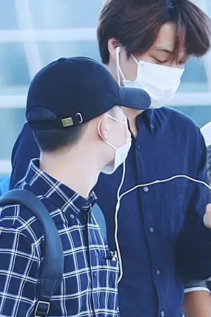 ปกนิยาย [EXO] Everybody is a Sasaeng Fan [Kaido? Sookai?] ft. seventeen