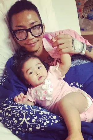 ปกนิยาย (Omegaverse) The boy you are talking about is my wife เด็กแว๊นคนนั้นภรรยาผมเอง