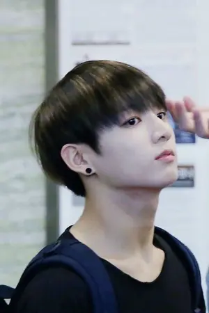 ปกนิยาย FIC BTS ลูกเป็ดขี้เหร่ Σ(・ω・´ノ）ノ KOOKV YOONMIN