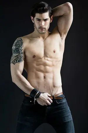 ปกนิยาย ช่วงชิงวิ่งรัก