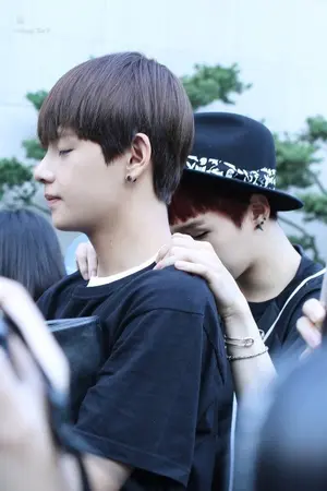 ปกนิยาย [BTS FIC : V x SUGA] SEASON OF LOVE ฤดูกาลแห่งรัก
