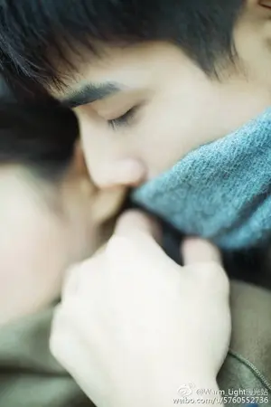 ปกนิยาย The Right moment  อย่ารู้สึกใช่กับใครมากกว่าฉัน