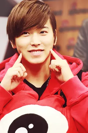 ปกนิยาย [Fic] 200% รักชัวร์ไม่มั่วนิ่ม~ (KYUMIN)