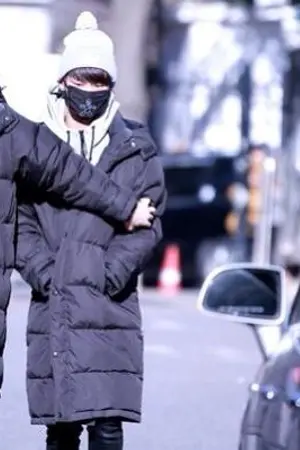 ปกนิยาย VIXX : KISS (เลโอเอ็น)