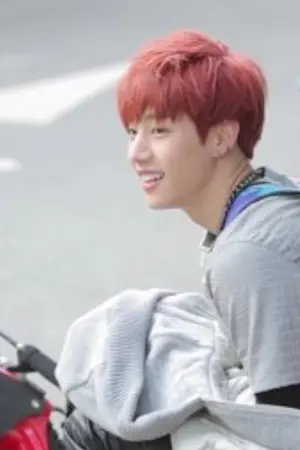 ปกนิยาย U.F.O -  [Markbam Ft. GOT7]