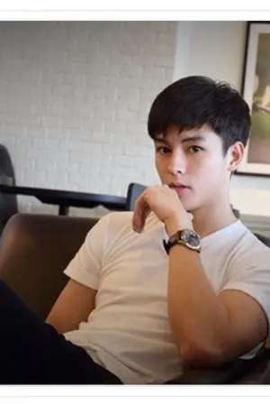 ปกนิยาย กำแพงสิเน่หา