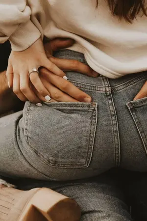 ปกนิยาย เรื่องสั้น ยามรัก