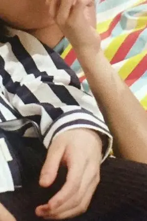 ปกนิยาย ✎ {os/sf}'BTS - holding hopega ( all홉all슈가 )