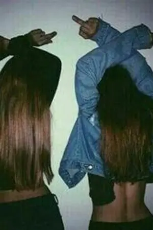 ปกนิยาย B..I.T.C.H. Girl อยากลองร้ายดูสักที