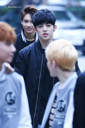 ปกนิยาย [SEVENTEEN] ครูพละ (Seungcheol x Jihoon)