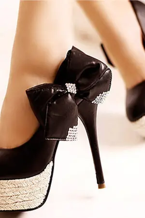 ปกนิยาย kiss the rain กลางสายฝน