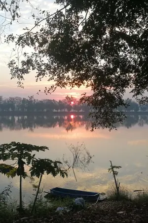 ปกนิยาย ​แปลกดีเนาะที่เรามาพบกัน (รวมเรื่องสั้น)