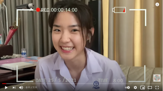 น้องแพร ช่อง  YAHsis 