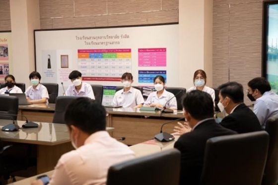 กิจกรรมประชุมสภานักเรียน ร่วมหารือกับคณะผู้บริหาร โรงเรียนสวนกุหลาบวิทยาลัย รังสิต