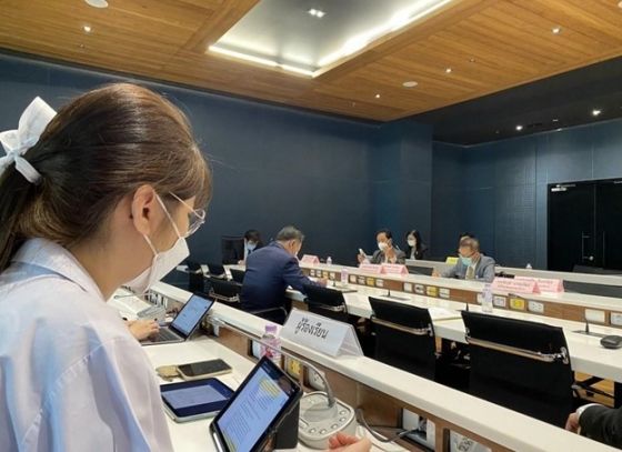 ตัวแทนนักเรียนระดับชั้นม.6 และตัวแทนกลุ่ม SKR Democracy ยื่นคำร้องและเข้าหารือกับประธานกรรมาธิการด้านการศึกษา สภาผู้แทนราษฎร ที่ประชุมอธิการบดีแห่งประเทศไทย (ทปอ.) และผู้จัดการระบบ TCAS เพื่อชี้แจงคำร้องทุกข์เกี่ยวกับปัญหาค่าสมัครสอบ TCAS 65 