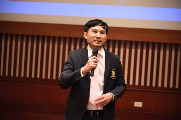 ผศ. ดร. อรรถวิทย์ สุดแสง 