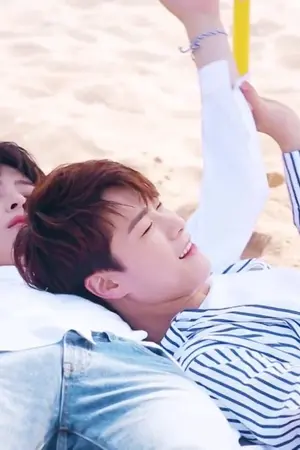 ปกนิยาย Fall in love [Eunwoo x Moon Bin] [FIC ASTRO]