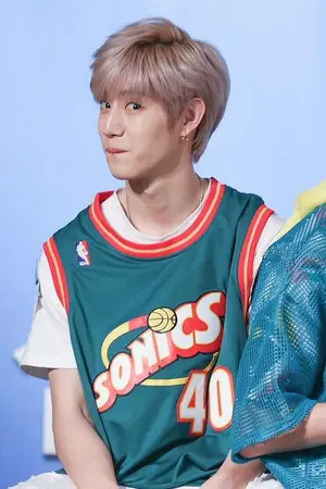 ปกนิยาย He is my Girlfriend #Markbam