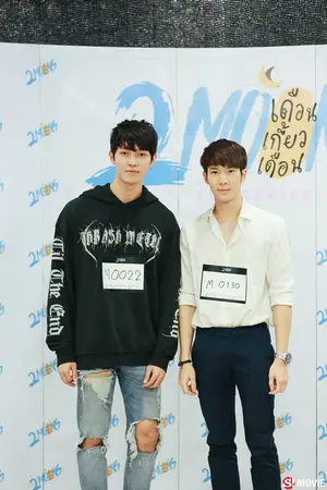 ปกนิยาย [ก็อตโจ] FIC "เพราะคุณ" {Yaoi BL} ft.โดนัทนิวเยียร์ เกรทพอร์ช