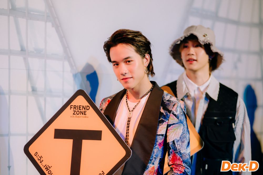 รูปที่ (9) เจมส์