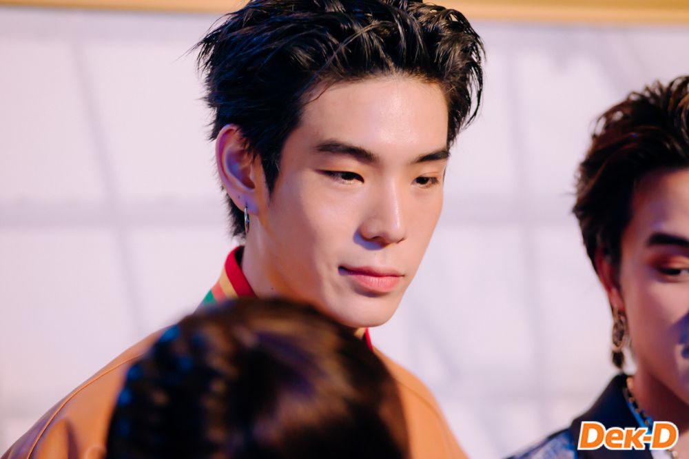 รูปที่ (10) เจเจ