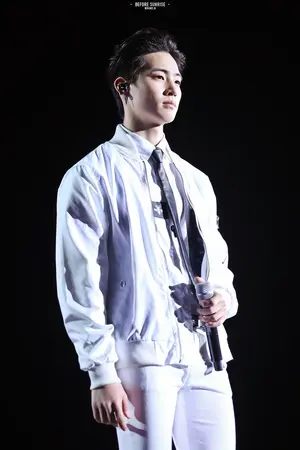 ปกนิยาย ♞Lisianthus♞ [ GOT7 x YOu feat.IKON ]