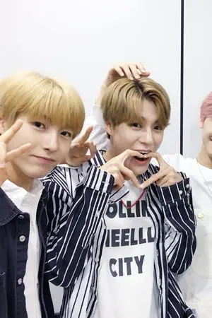 ปกนิยาย YESTODAY