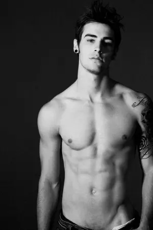 ปกนิยาย ซาตานร้อนรัก