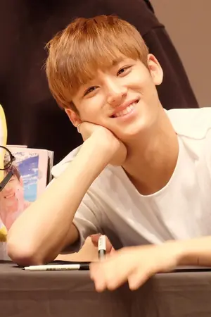 ปกนิยาย Yellow Boy (MINWON)