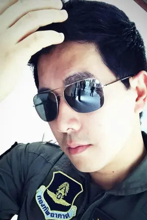 ปกนิยาย ยุทธการรัก