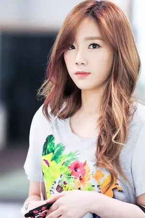 ปกนิยาย WHO.. ฉันเป็นใคร [TaeNy] [Taeyeon x Tiffany]