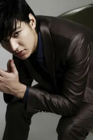 ปกนิยาย จะบ้าตาย!! หลงรักผู้ชายซึน(เดเระ)[yaoi]