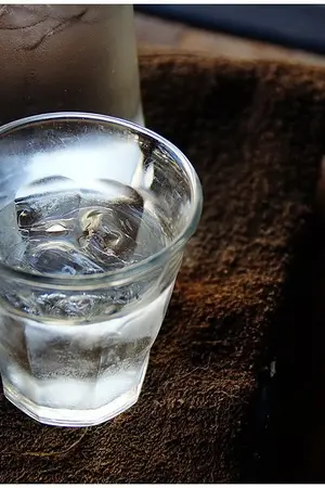 ปกนิยาย [BL]Move On Me : ขยับมารักกันใกล้ๆ <3