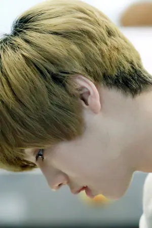 ปกนิยาย HELLO BETRAYER - {HUNHAN}