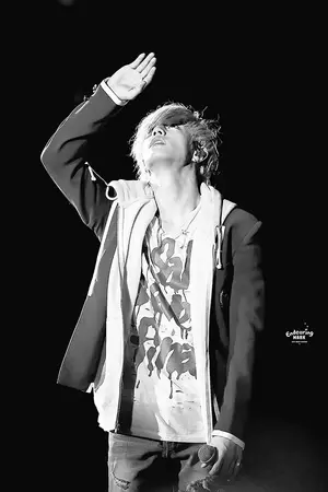 ปกนิยาย [SF] Your World : MarkBam